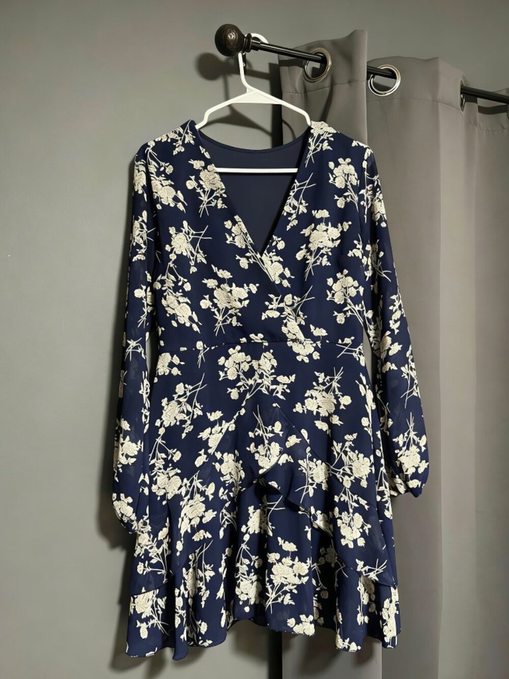 Party Dress Empire Waist Zip Long Sleeve Tiered Chiffon Size L